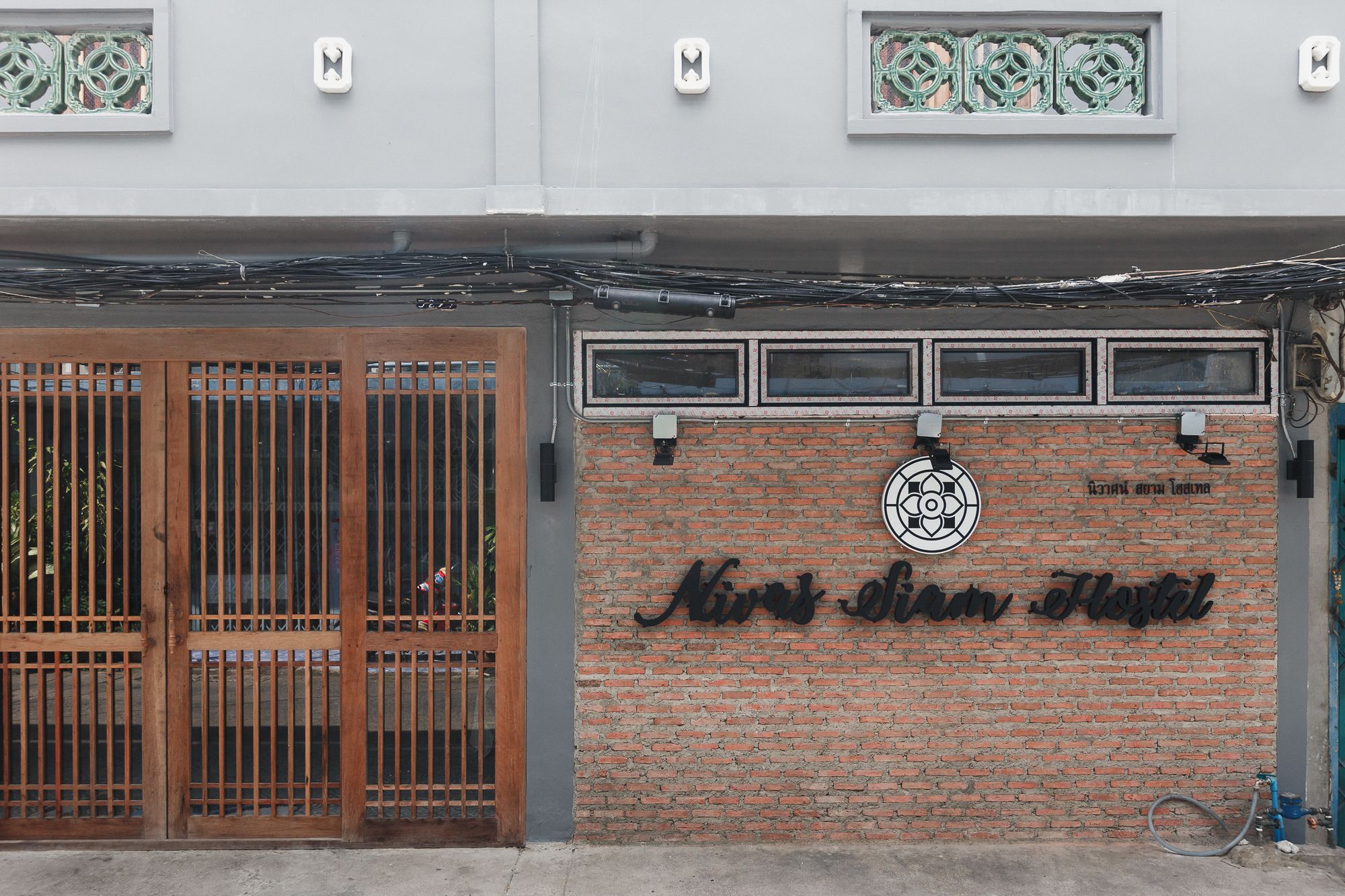 Nivas Siam Hostel Банкок Екстериор снимка